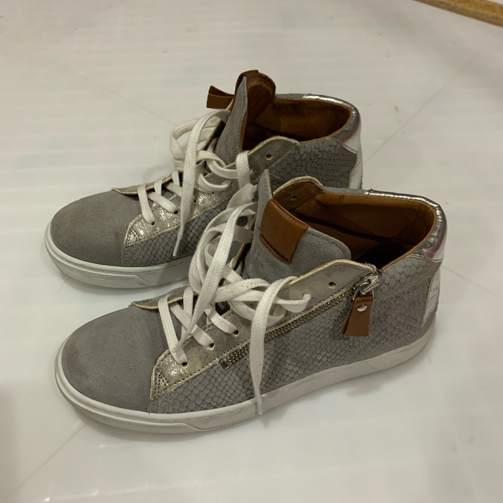 Steve Madden High Tops